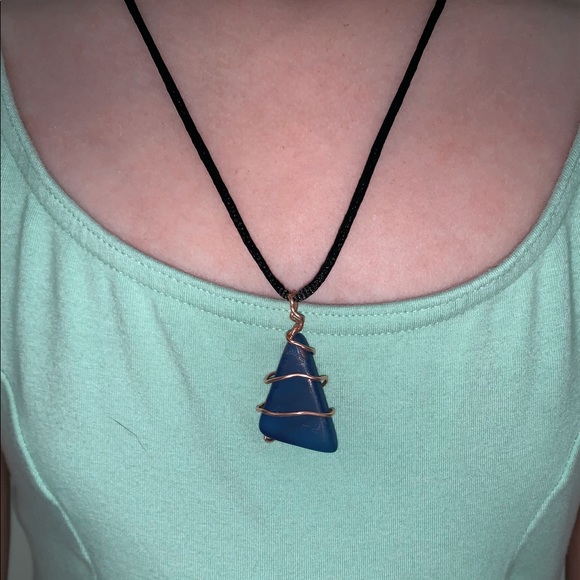 Necklace - Picture 2 of 2